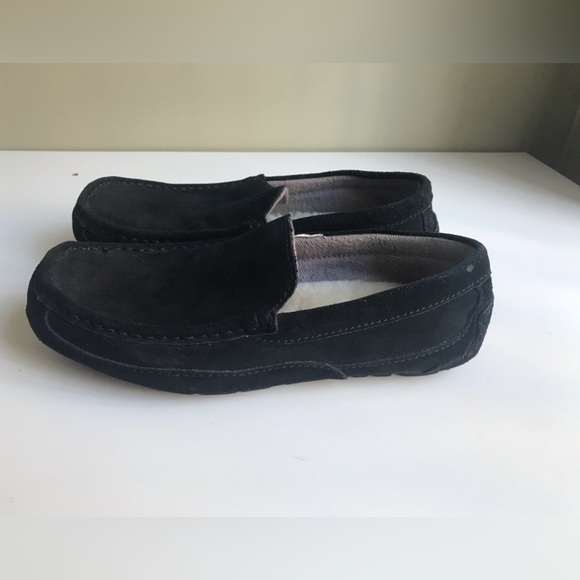UGG Men’s Ascot Slippers Size: US 6.5 - US 7 - Picture 4 of 16